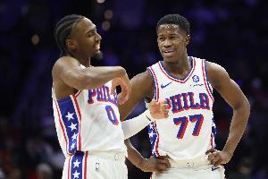 多点开花！76人全队八名球员得分 但全部上双