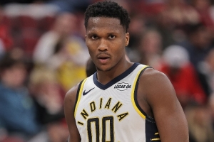 场均17.8分！美记：步行者正积极与多支球队讨论马瑟林的交易